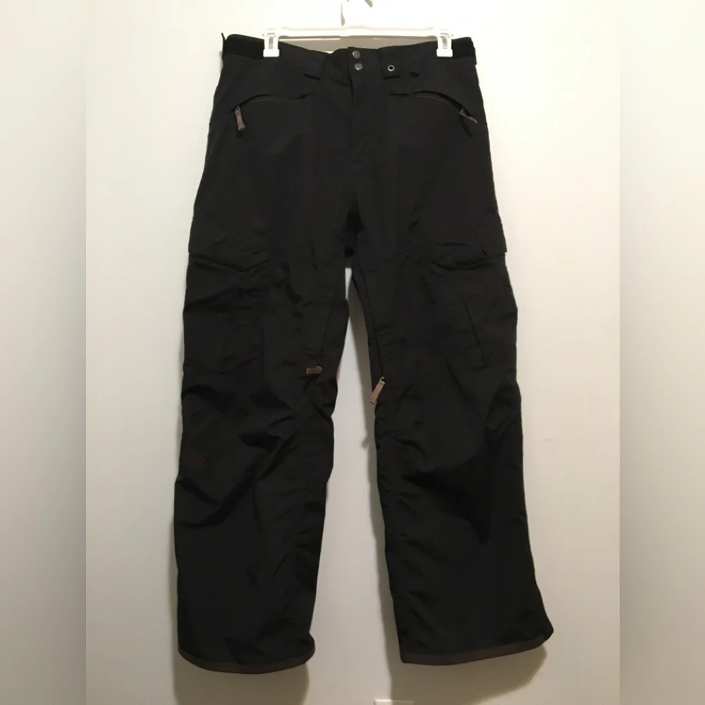 44.The North Face Monte Cryptic Cargo Pants